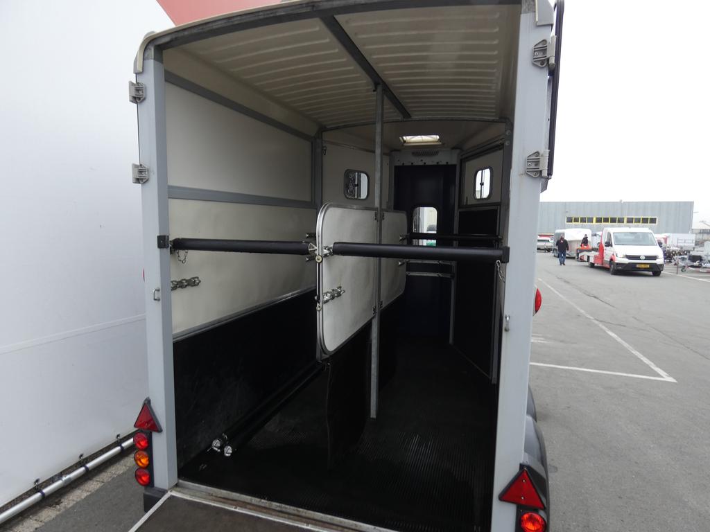 IFOR WILLIAMS Paardentrailer 316x167x226cm 2600kg